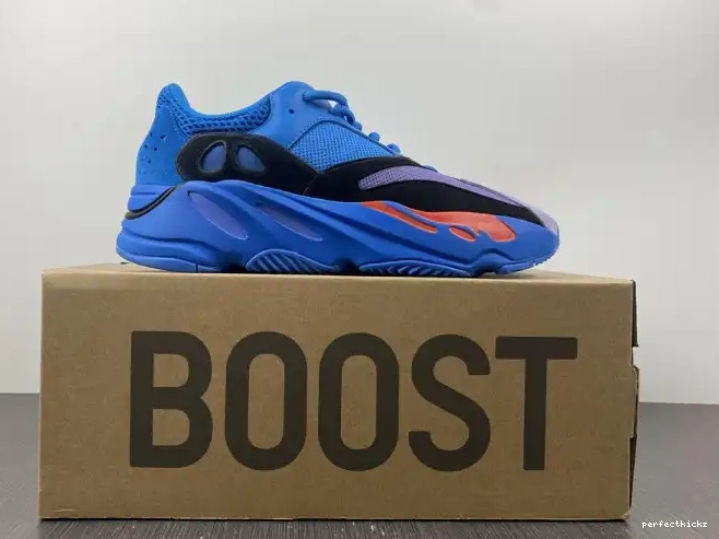 BLUE 700 ADIDAS HI-RES HP6674 BOOST YEEZY 0701